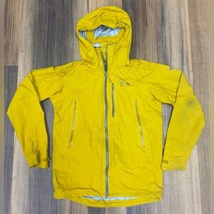 Mountain Hardwear Rain Jacket Mens Medium Desert Yellow Dry Q Elite